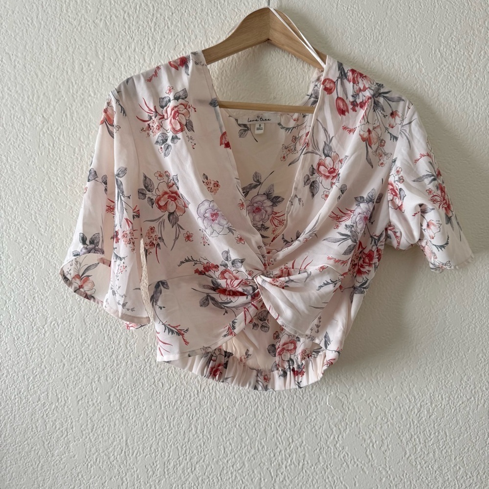 Love Tree Floral Pink Blush Cropped Blouse